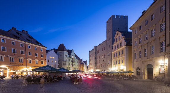 Abendaufnahme vom Haidplatz